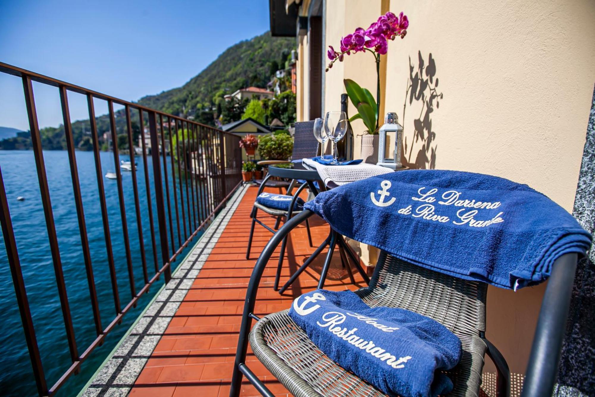 Darsena Di Riva Grande Hotel Moltrasio Kültér fotó