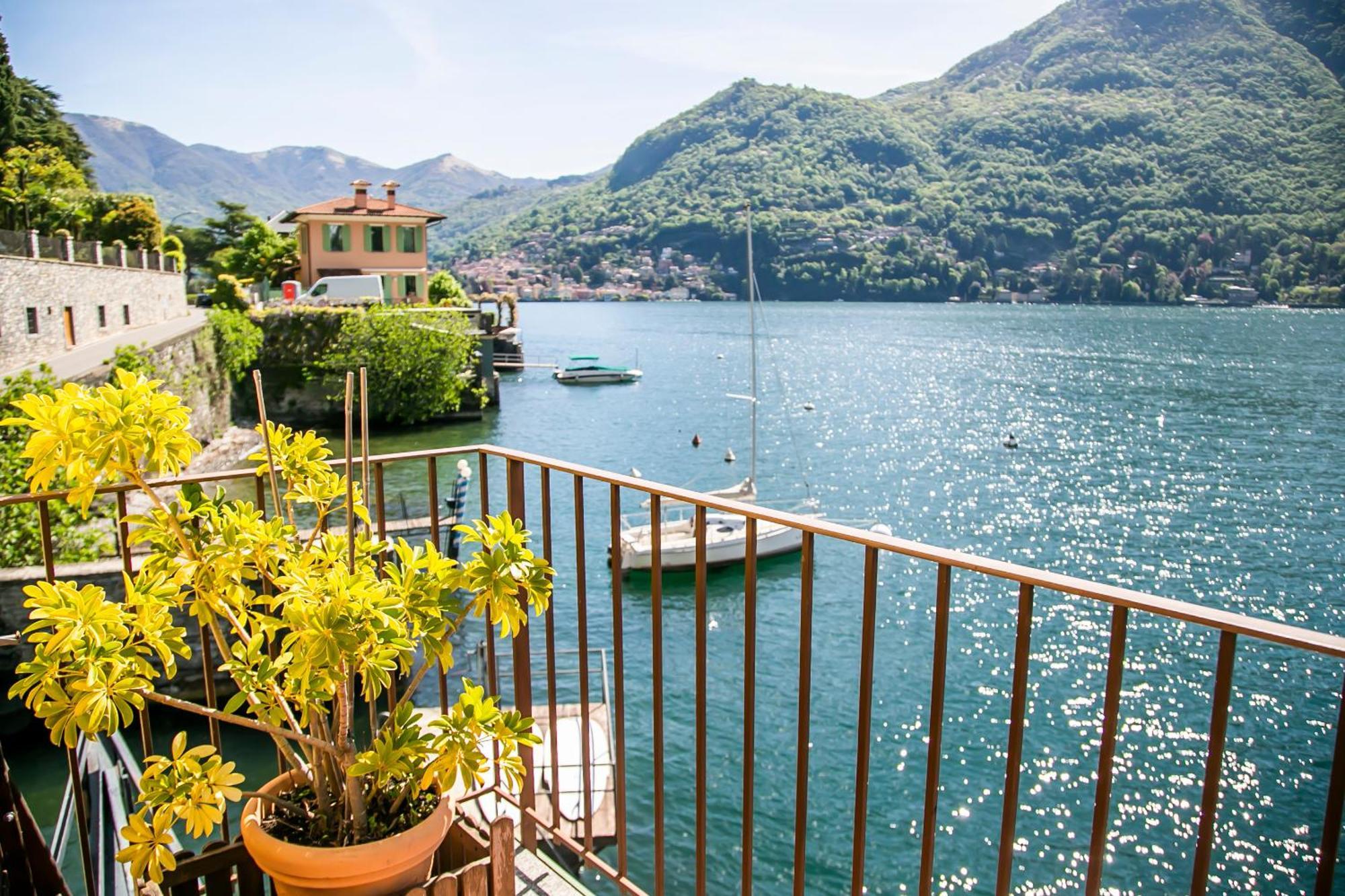 Darsena Di Riva Grande Hotel Moltrasio Kültér fotó